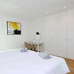 Villa Terese-cleverdetails, Vilamoura, Sleeps 6, Luxury, Walking Distance Vilamoura