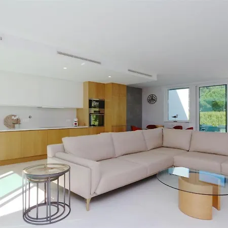Terese-cleverdetails, Vilamoura, Sleeps 6, Luxury, Walking Distance