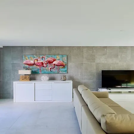 Villa Terese-cleverdetails, Vilamoura, Sleeps 6, Luxury, Walking Distance