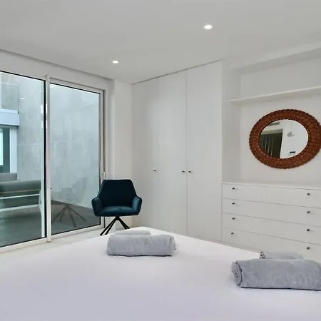 Terese-cleverdetails, Vilamoura, Sleeps 6, Luxury, Walking Distance Vilamoura