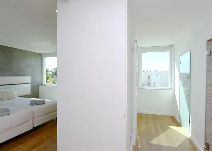 Terese-cleverdetails, Vilamoura, Sleeps 6, Luxury, Walking Distance