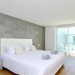 Terese-cleverdetails, Vilamoura, Sleeps 6, Luxury, Walking Distance *