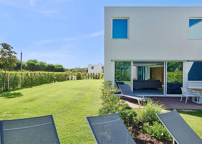 Villa Terese-cleverdetails, Vilamoura, Sleeps 6, Luxury, Walking Distance Vilamoura